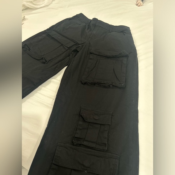 Women’s Cargo Army Style Pants - Picture 2 of 6